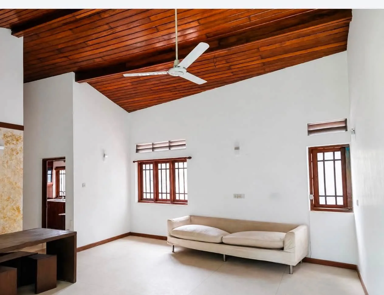 COMMERCIAL OFFICE SPACE FOR RENT – KOLLUPITIYA, COLOMBO 03 photo 13