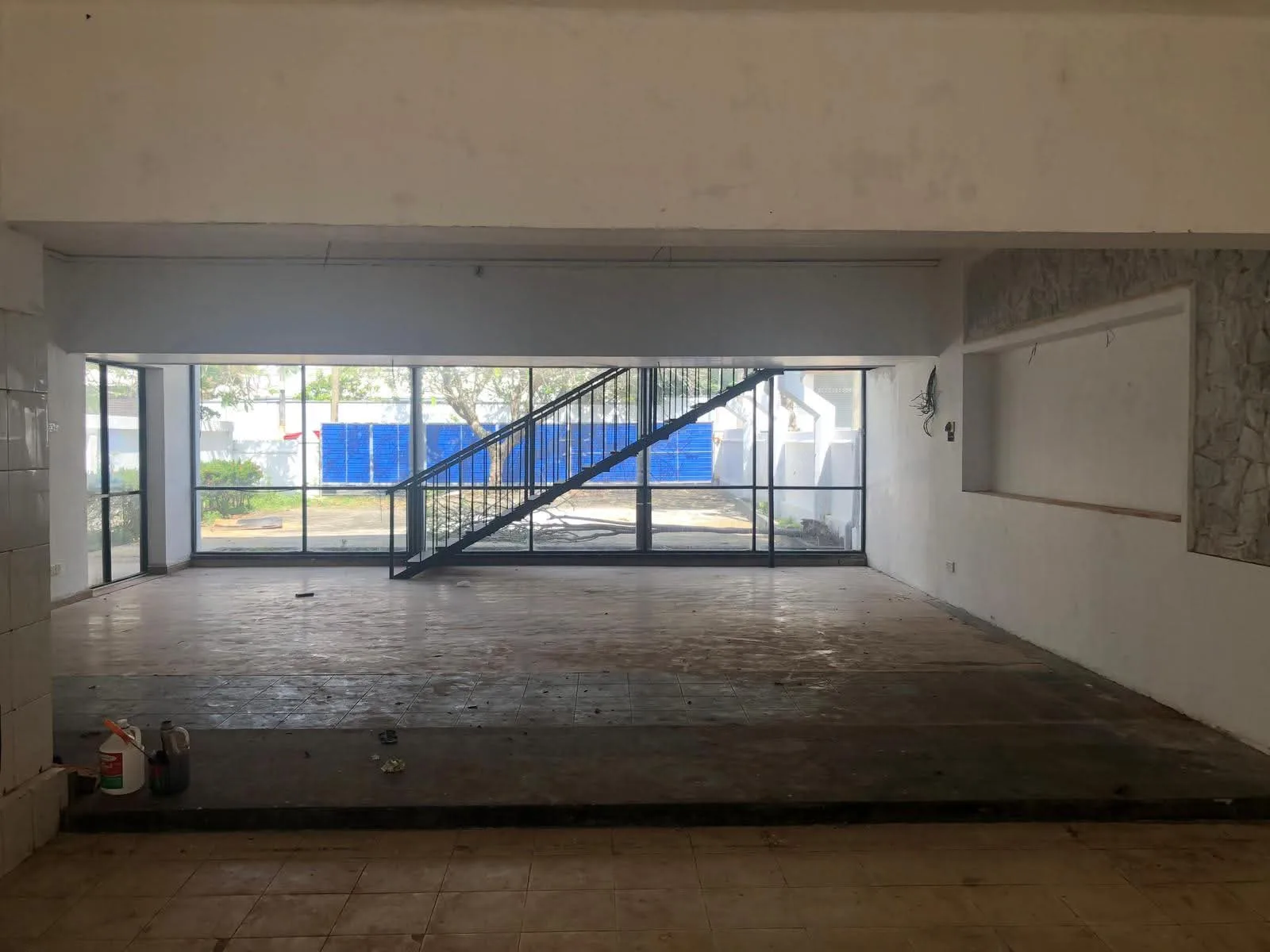Commercial Property For Rent In Colombo 4