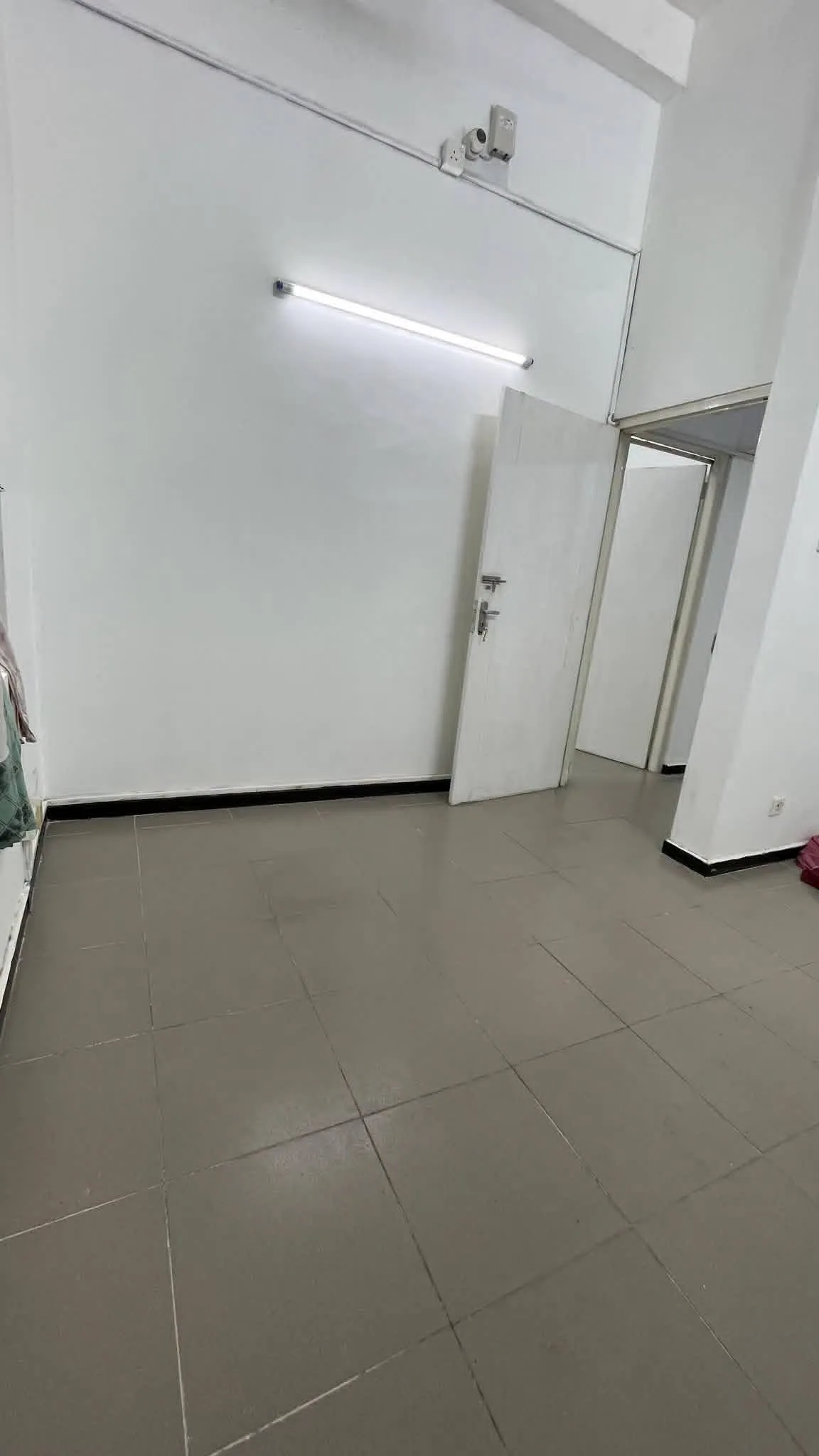 🏢 COMMERCIAL BUILDING FOR RENT – SRI SARANANKARA ROAD, DEHIWALA photo 3