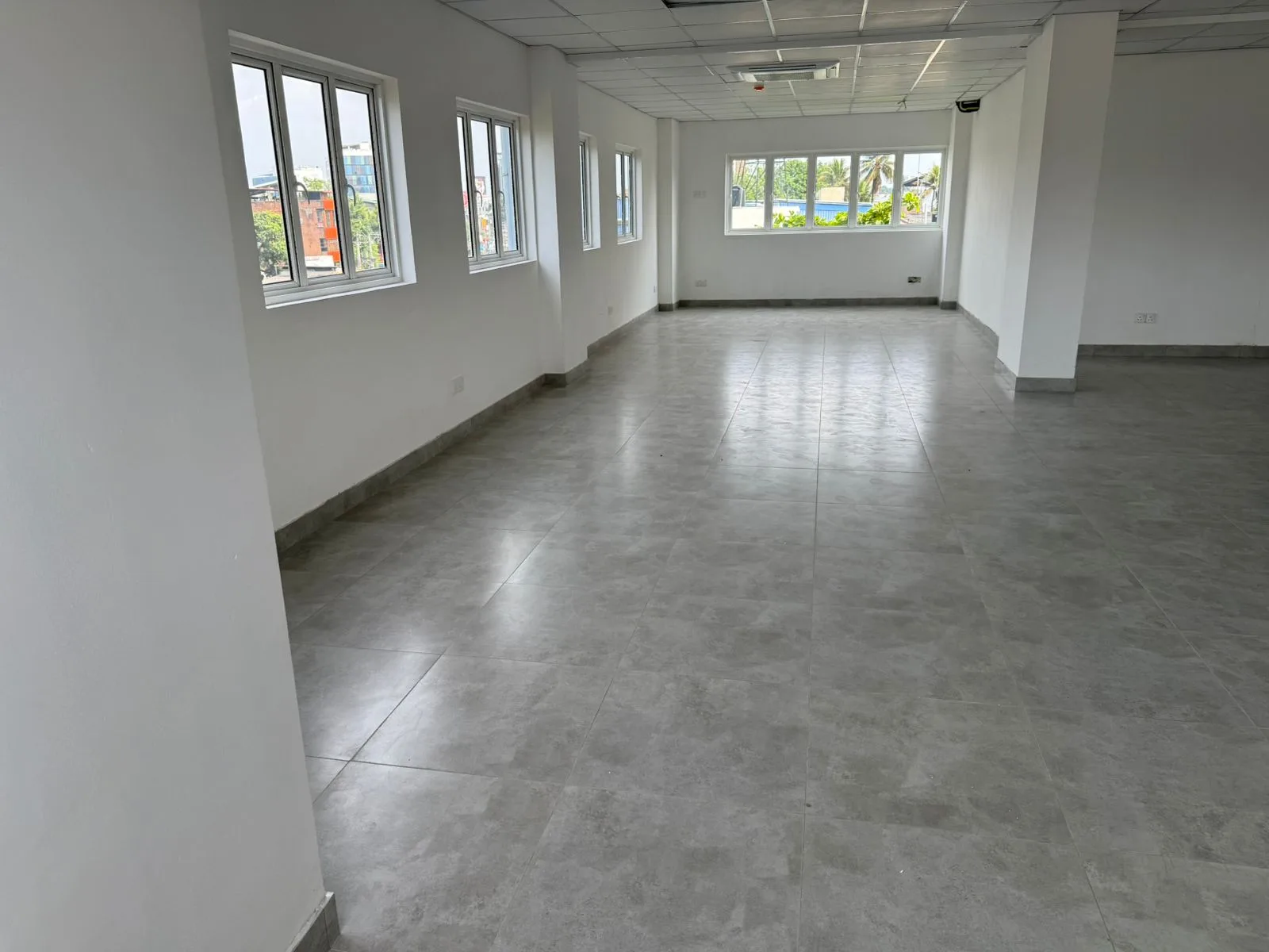 Commercial Building for rent in Rajagiriya photo 7