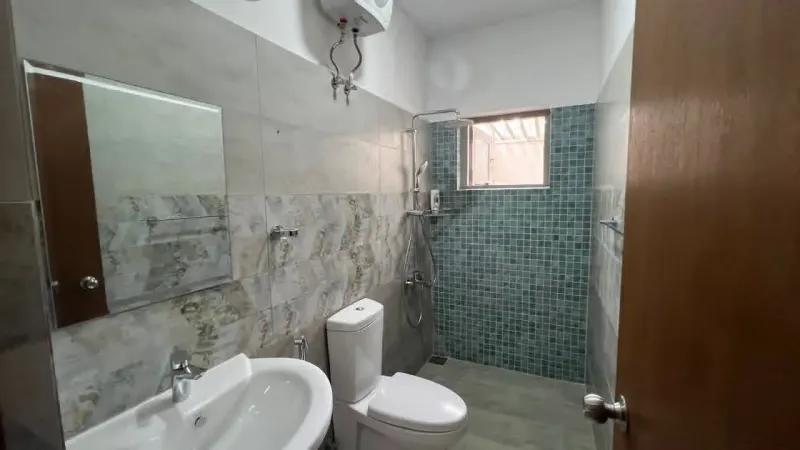 4 BED HOUSE · BATTARAMULLA photo 3