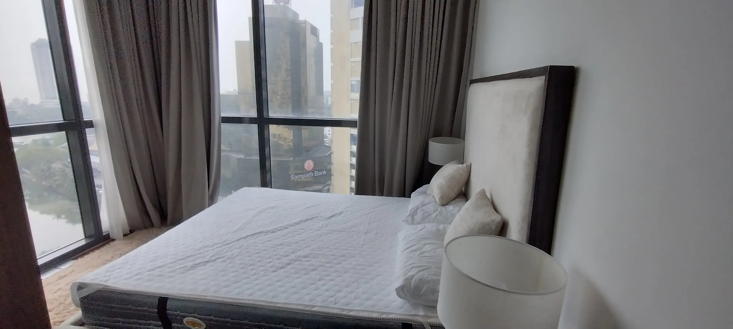 FULLY FURNISHED 3-BEDROOM APARTMENT AT CAPITAL TWIN PEAKS, COLOMBO 02 photo 10