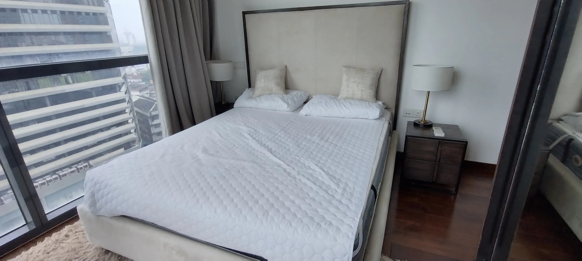 FULLY FURNISHED 3-BEDROOM APARTMENT AT CAPITAL TWIN PEAKS, COLOMBO 02 photo 15