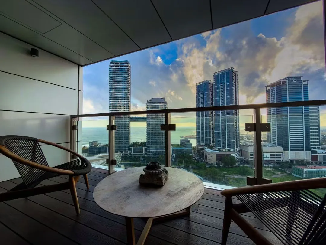 LUXURY 3-BEDROOM APARTMENT FOR RENT – CINNAMON LIFE, COLOMBO photo 6
