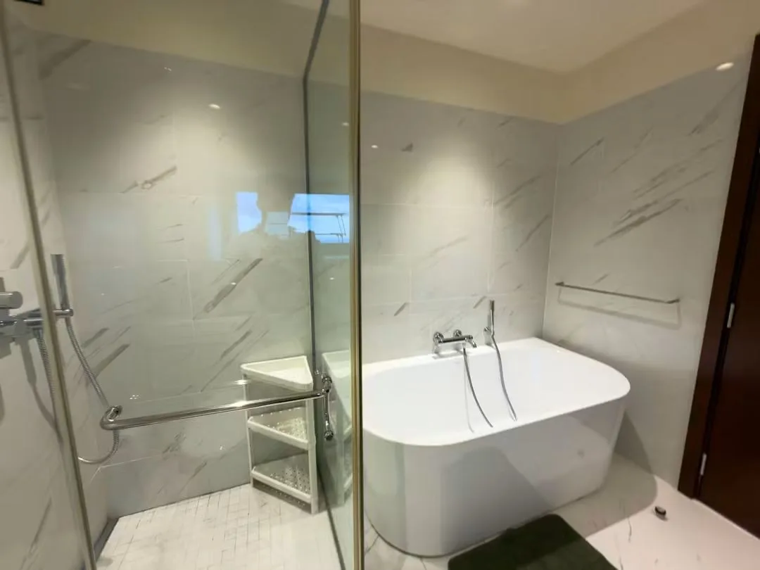 LUXURY 3-BEDROOM APARTMENT FOR RENT – CINNAMON LIFE, COLOMBO photo 10