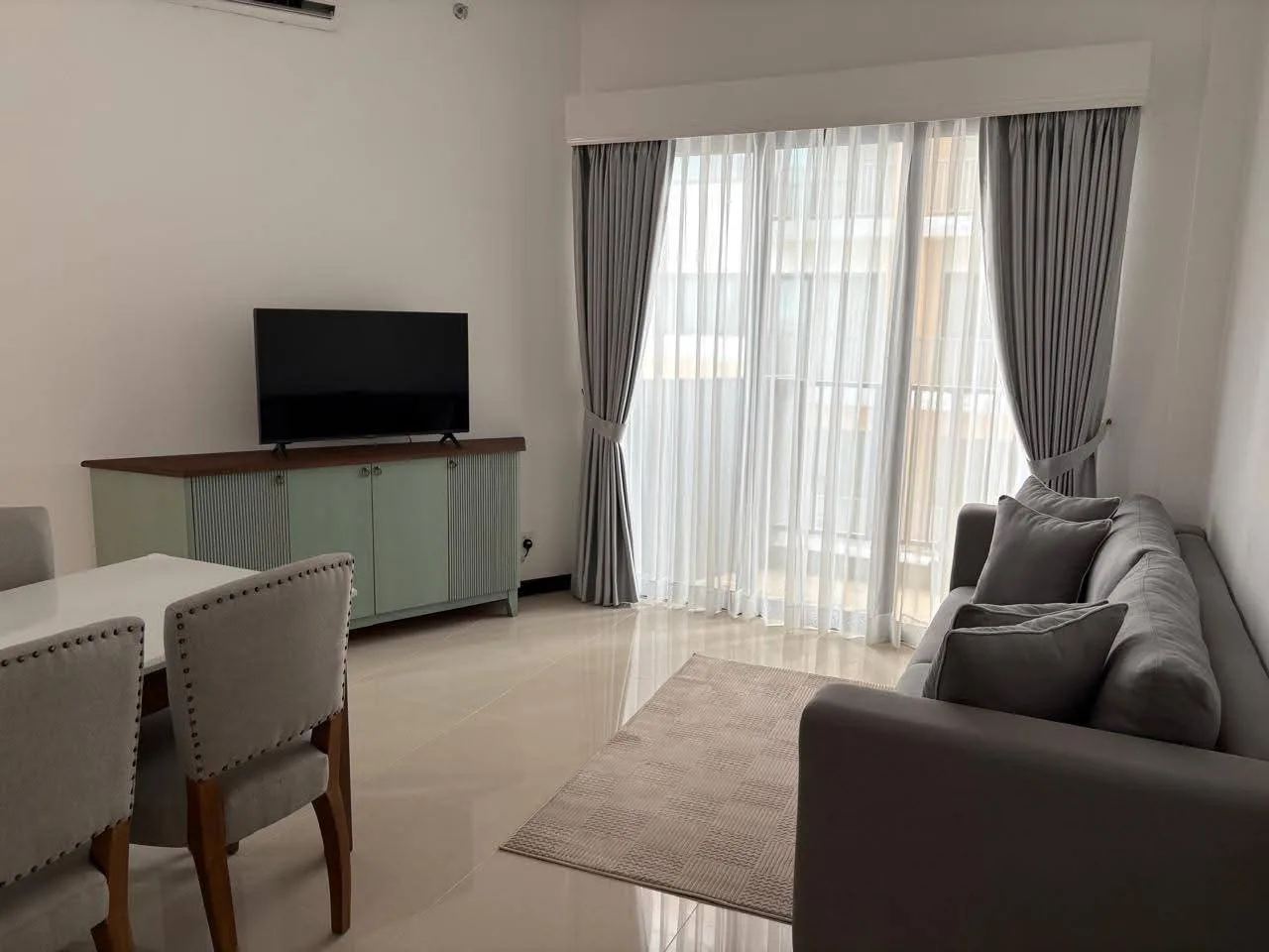 2-BEDROOM APARTMENT FOR RENT – TRI-ZEN, COLOMBO 02