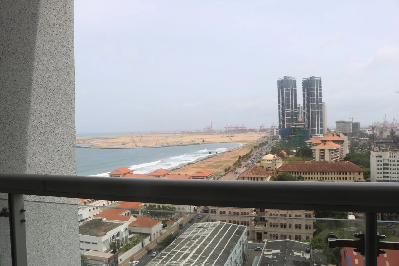 FULLY FURNISHED 2-BEDROOM APARTMENT AT EMPEROR APARTMENTS, COLOMBO 03 photo 8