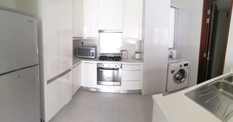 FULLY FURNISHED 3-BEDROOM APARTMENT AT EMPEROR APARTMENTS, COLOMBO 03 photo 3