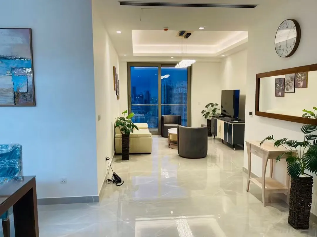 LUXURY RESIDENCE FOR RENT