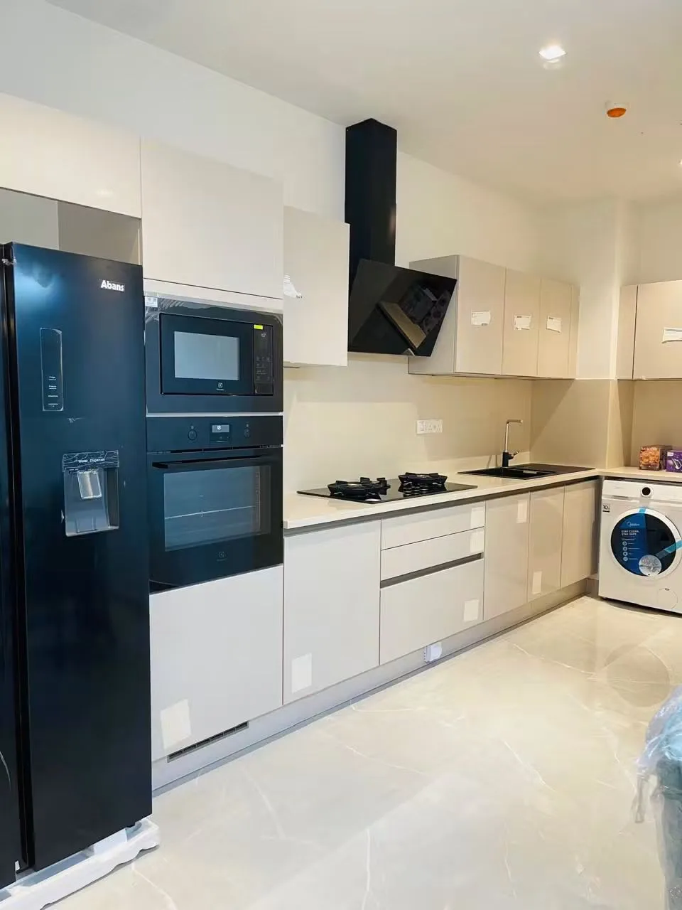 LUXURY RESIDENCE FOR RENT photo 3