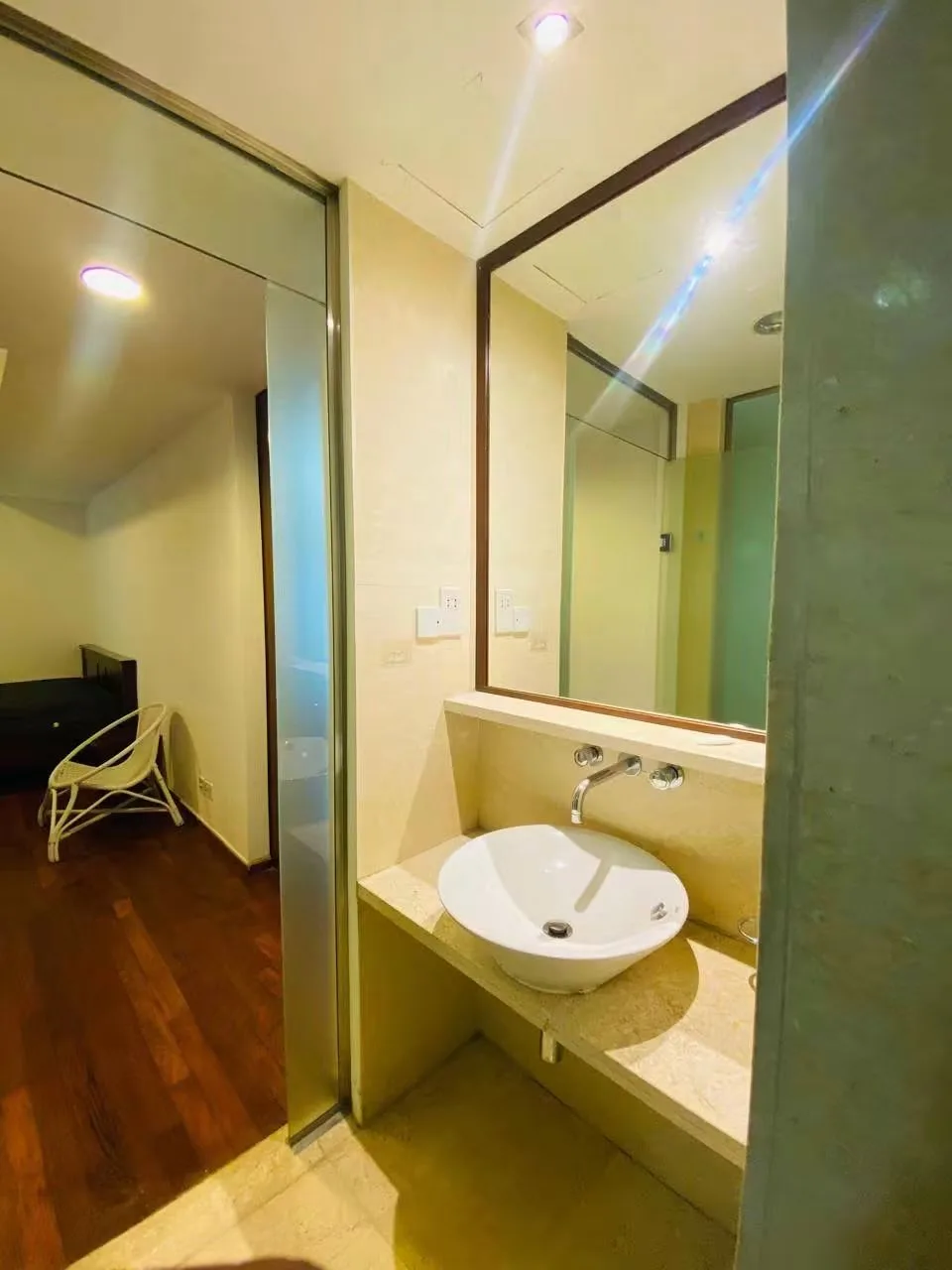 2-BEDROOM SEA VIEW APARTMENT FOR RENT – MONARCH RESIDENCE photo 5