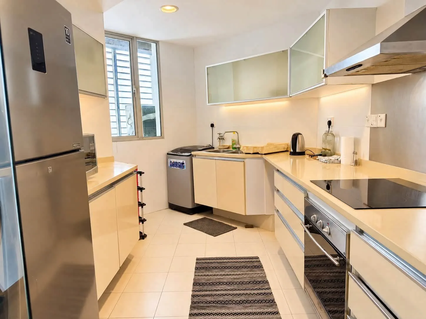 2-BEDROOM FULLY FURNISHED APARTMENT FOR RENT – MONARCH, COLOMBO photo 3