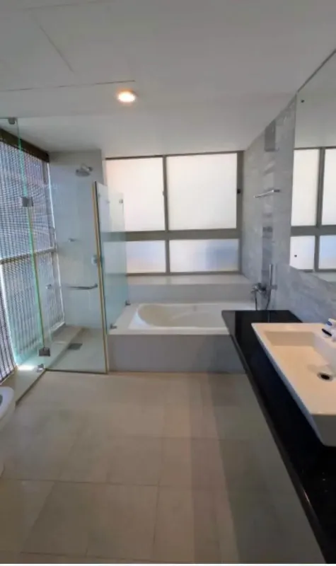 LUXURY FURNISHED APARTMENT FOR RENT IN COLOMBO 3 photo 3