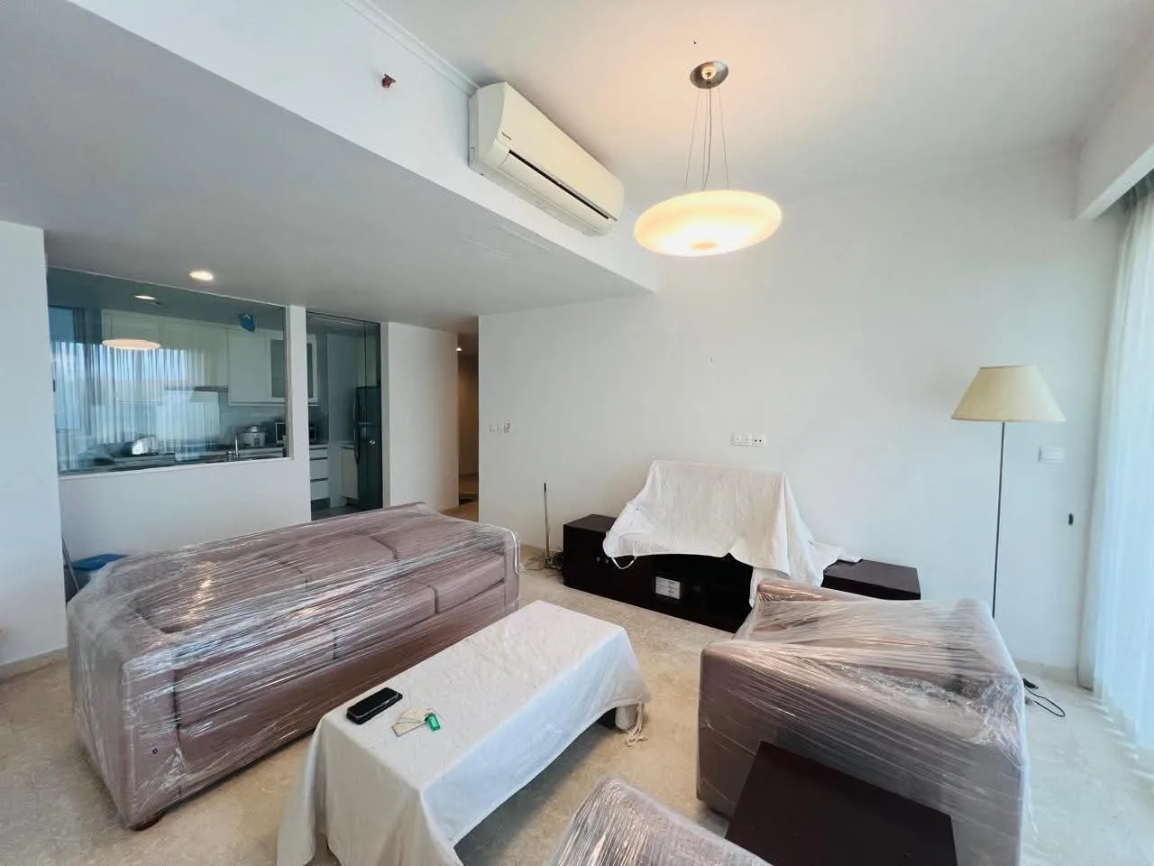 2-BEDROOM FULLY FURNISHED APARTMENT FOR RENT – THE EMPEROR, COLOMBO 03