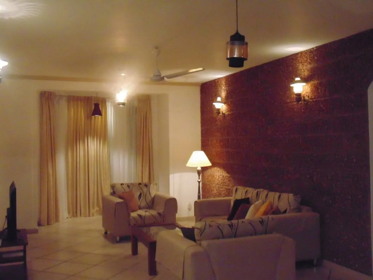 FULLY FURNISHED 3-BEDROOM HOUSE FOR RENT – COLOMBO 04 photo 2