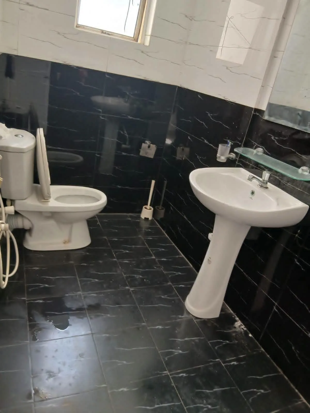APARTMENT FOR RENT IN COLOMBO 4 photo 7