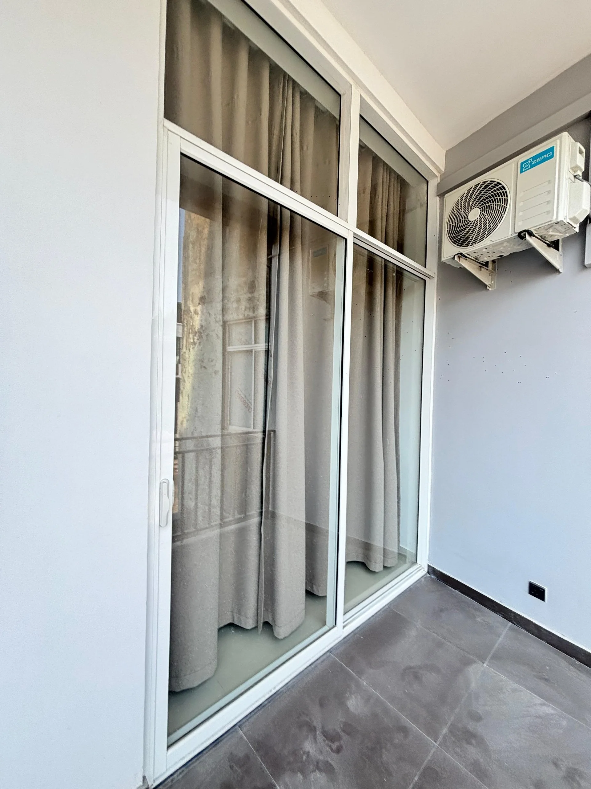 01 BEDROOM BRAND NEW APARTMENT FOR RENT IN THIMBIRIGASYAYA, COLOMBO 05 photo 5