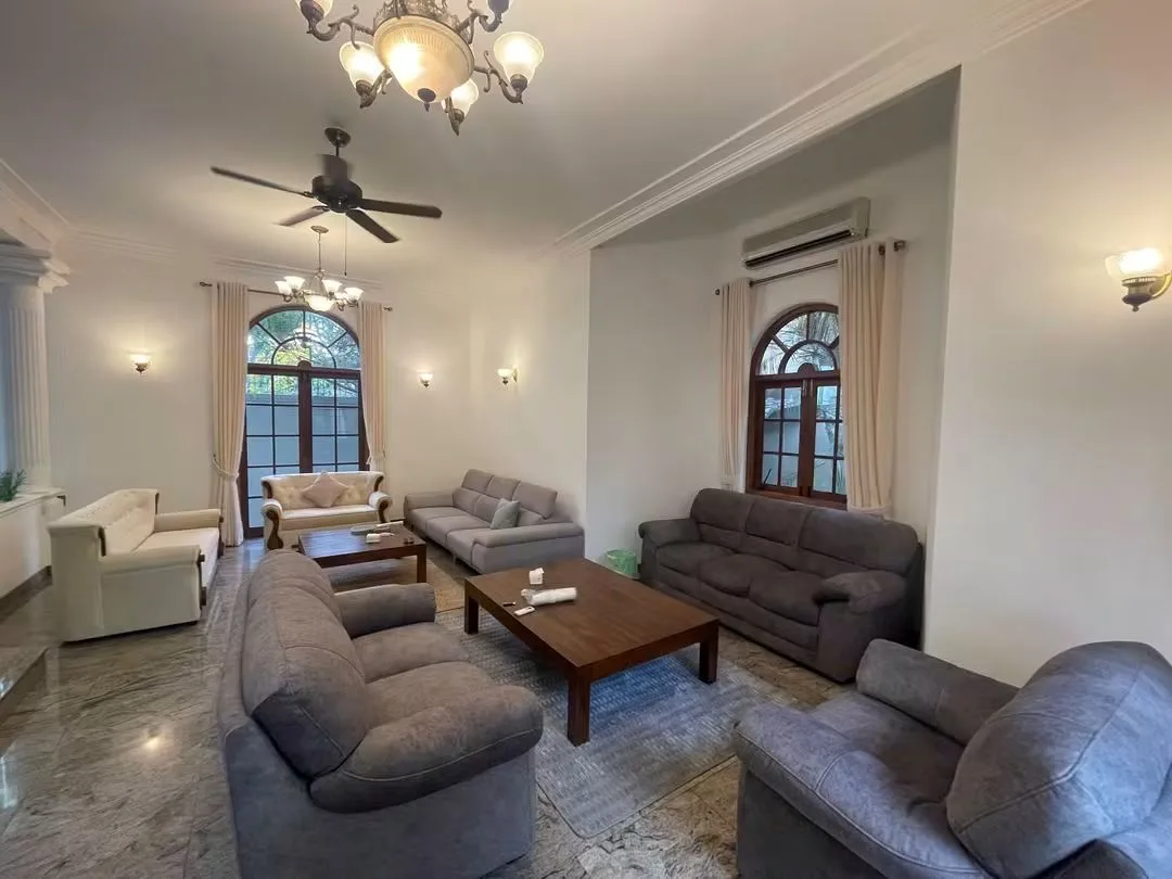 DISTINGUISHED 5-BEDROOM RESIDENCE FOR RENT | COLOMBO 05 photo 3