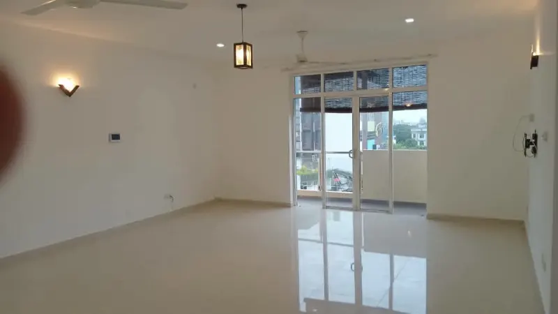 SEMI LUXURY APARTMENT FOR RENT IN COLOMBO 5