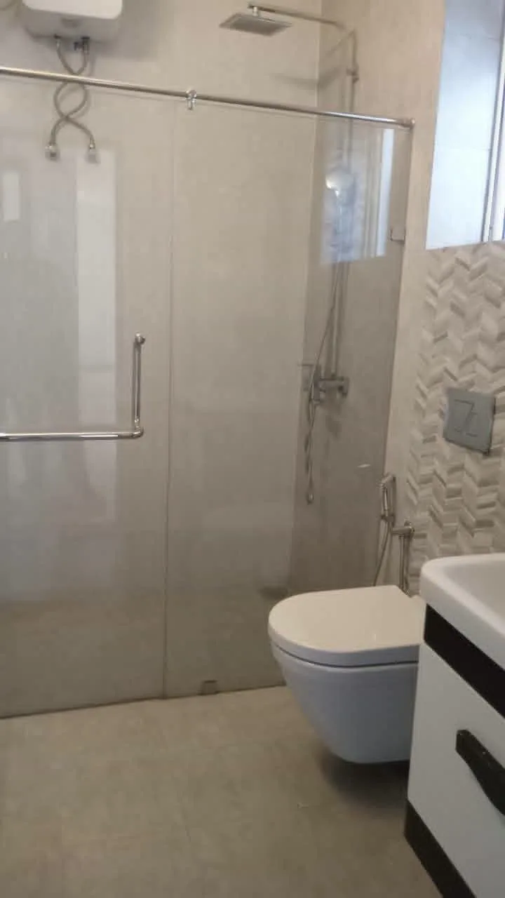 SEMI LUXURY APARTMENT FOR RENT IN COLOMBO 5 photo 4