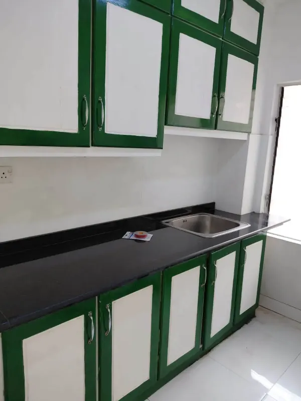 2-BEDROOM CORNER APARTMENT FOR RENT – ANDERSON FLATS, COLOMBO 05 photo 6