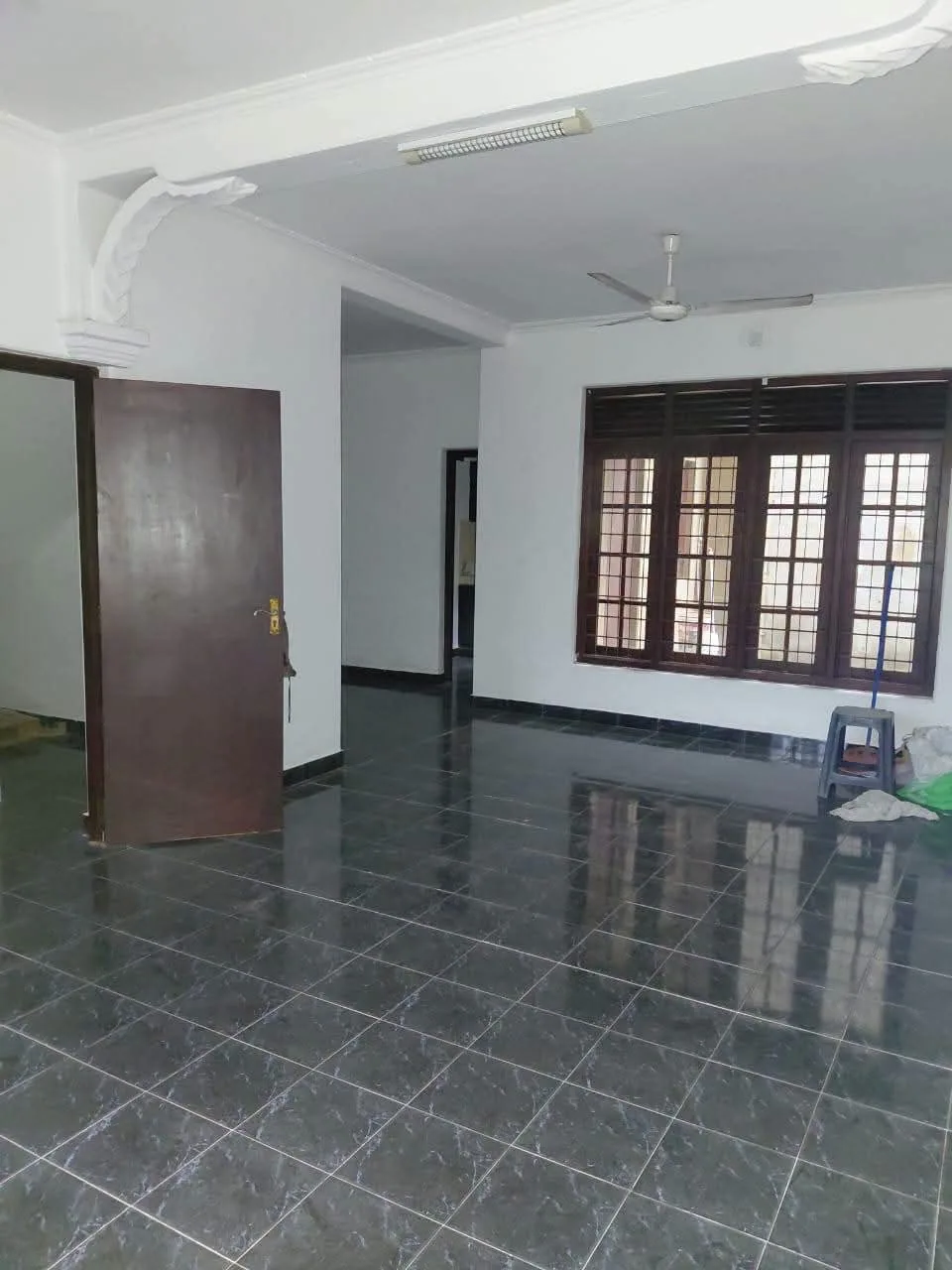 COMMERCIAL PROPERTY FOR RENT IN WELLAWATTA photo 3