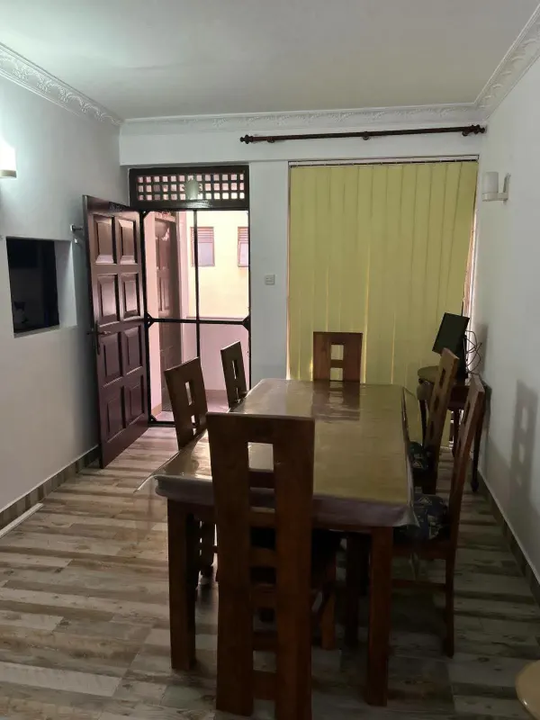 2-BEDROOM FULLY FURNISHED APARTMENT FOR RENT – WARD PLACE, COLOMBO 07 photo 5