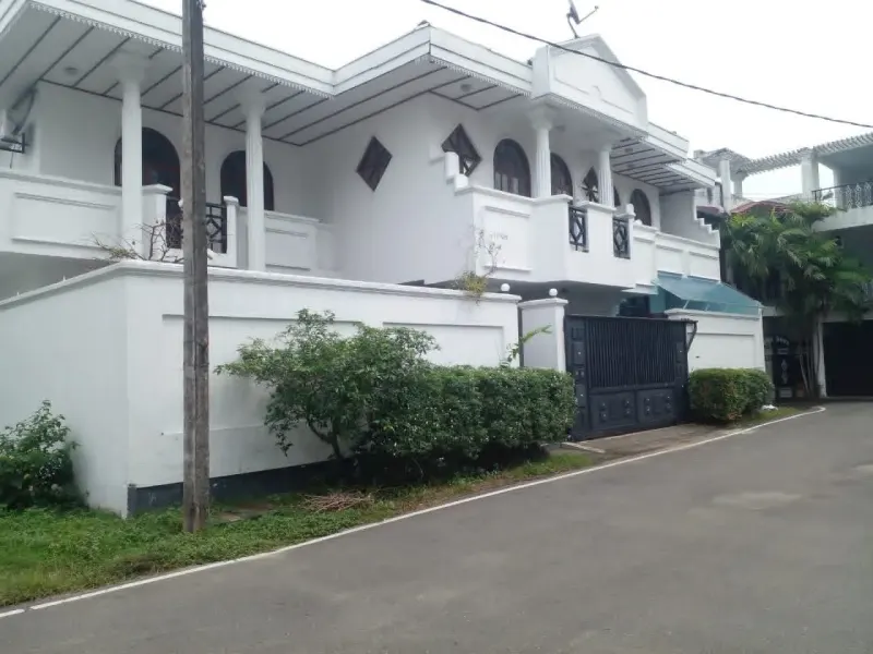 🏡 5-BEDROOM HOUSE FOR RENT – BORELLA, COLOMBO 08 in Colombo 08