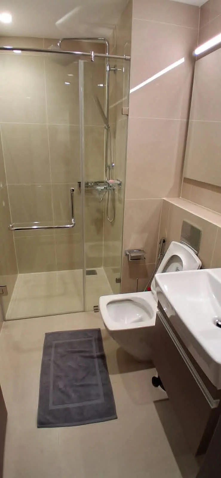 2 BED APARTMENT · COLOMBO 15 photo 12