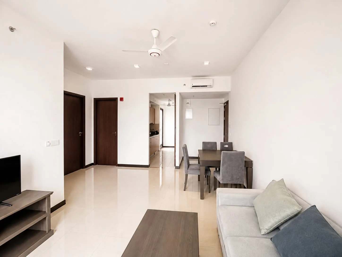 FURNISHED 3-BEDROOM APARTMENT FOR RENT – COLOMBO 02