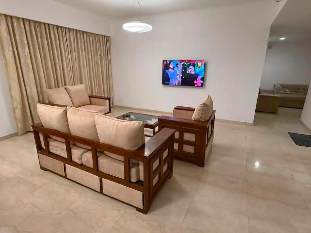 2-BEDROOM FULLY FURNISHED APARTMENT FOR RENT – COLOMBO 03 photo 3