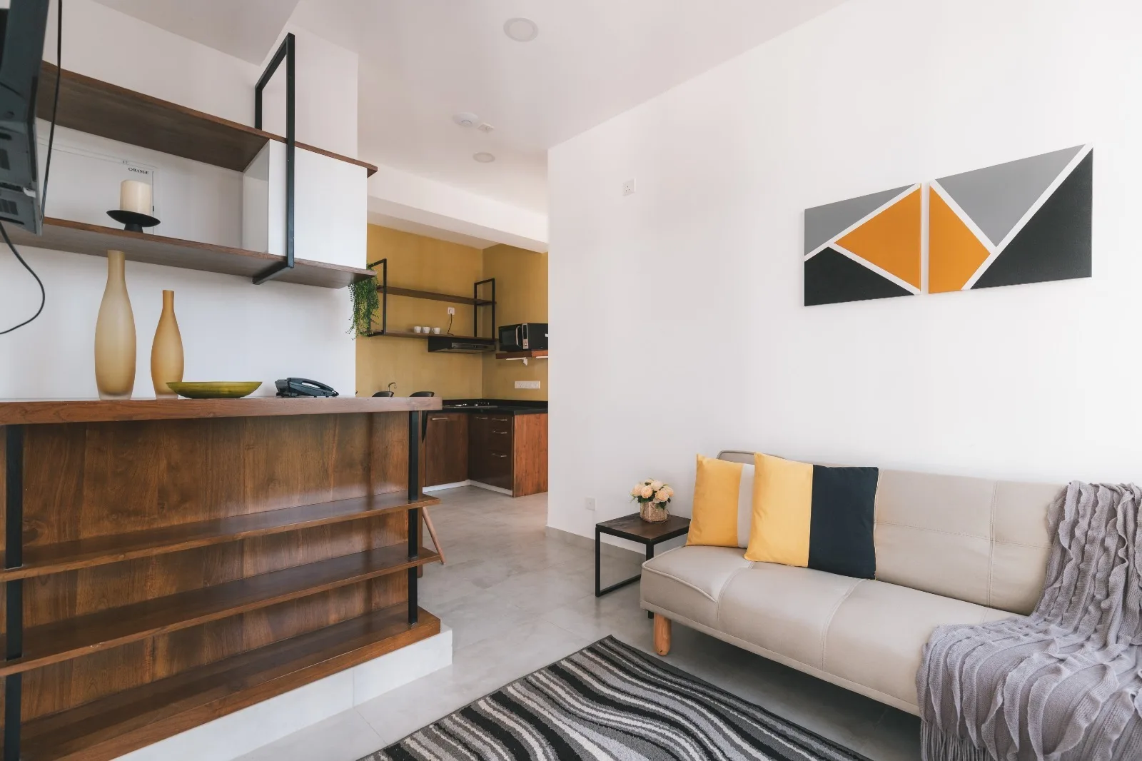 2 BED APARTMENT · COLOMBO 5 photo 8