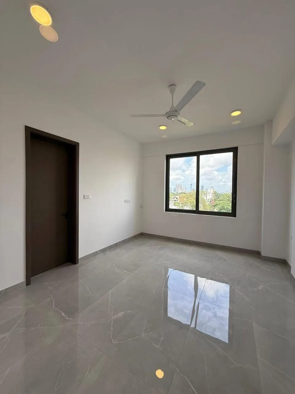 3 BED APARTMENT · COLOMBO 5 photo 4