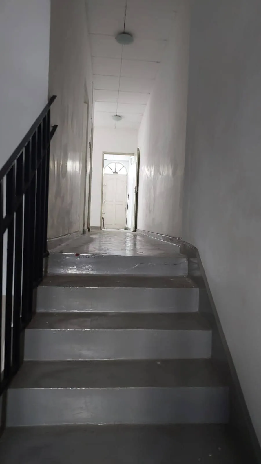 SPACIOUS 2-BEDROOM HOUSE FOR RENT – COLOMBO 06 | LKR 150,000 | RA031 photo 5