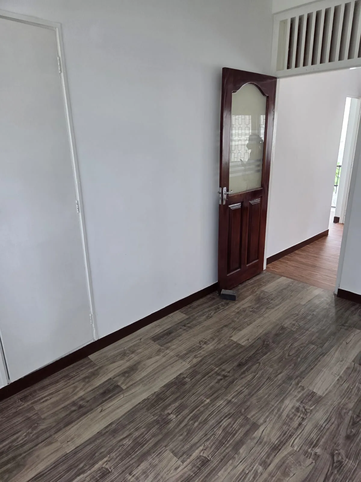 3 BED HOUSE · COLOMBO 7 photo 2