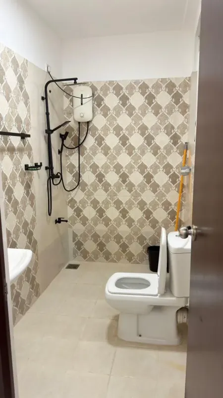 FULLY FURNISHED APARTMENT FOR RENT — DEHIWALA photo 6