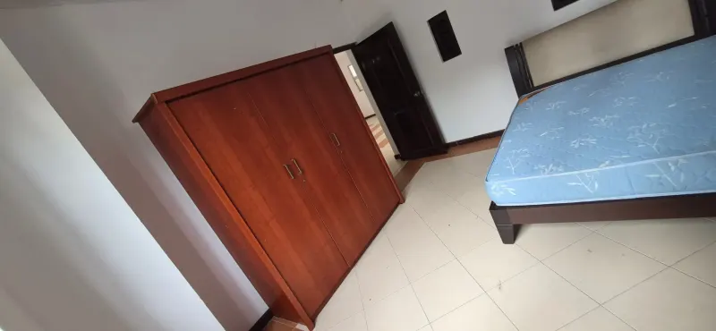 4 BEDROOMS SEMI FURNISHED APARTMENT FOR RENT IN DEHIWALA photo 3