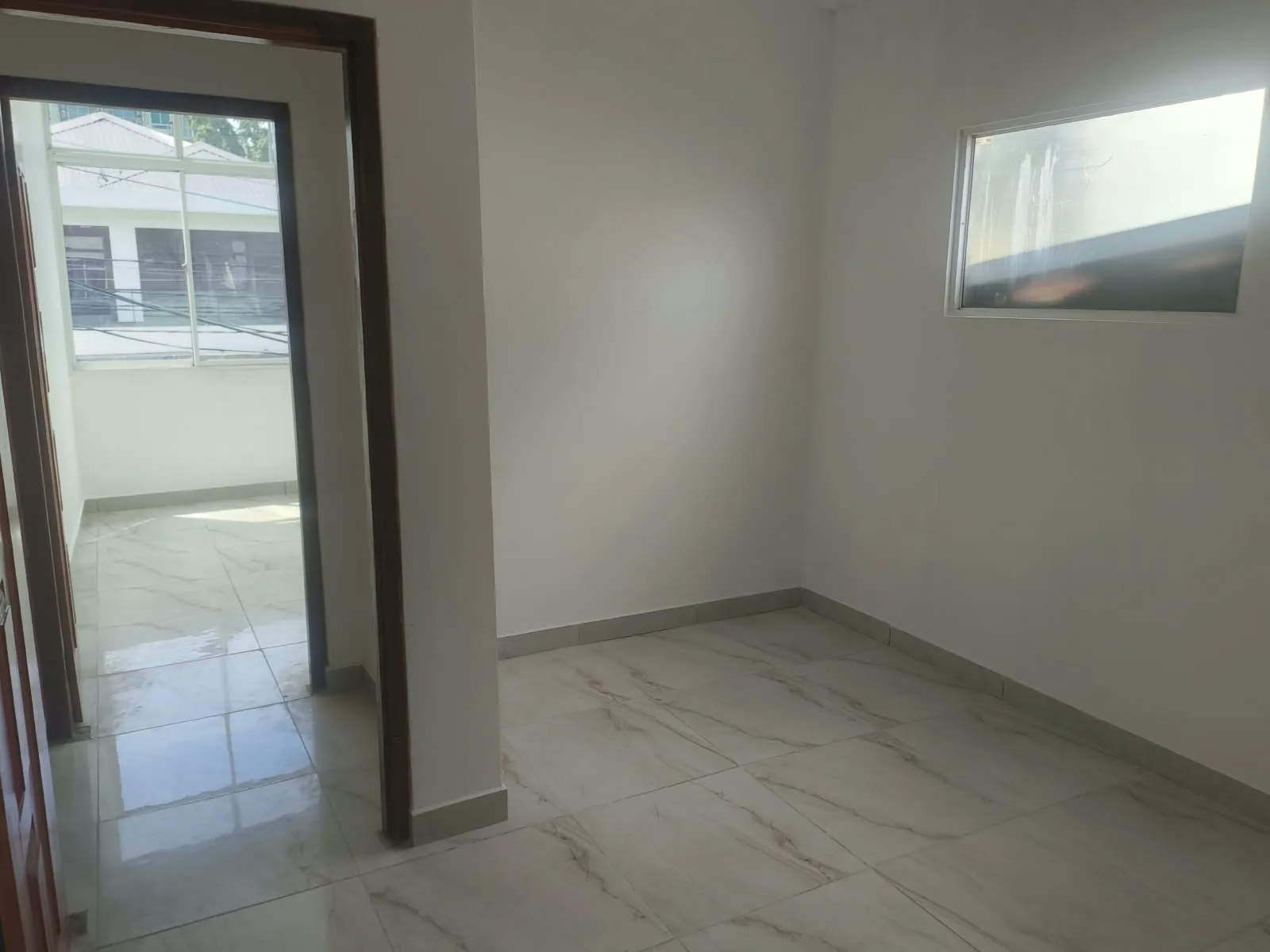 HOUSE FOR RENT IN WELLAWATTA photo 4