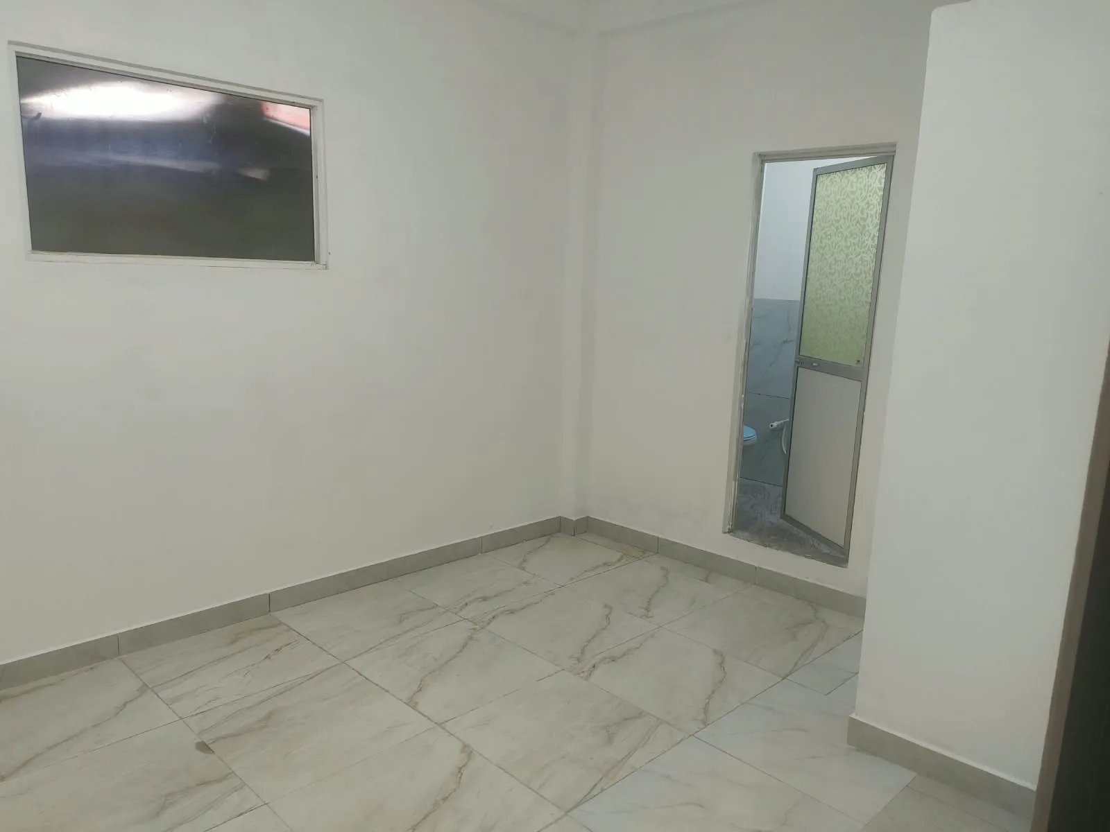 HOUSE FOR RENT IN WELLAWATTA photo 5