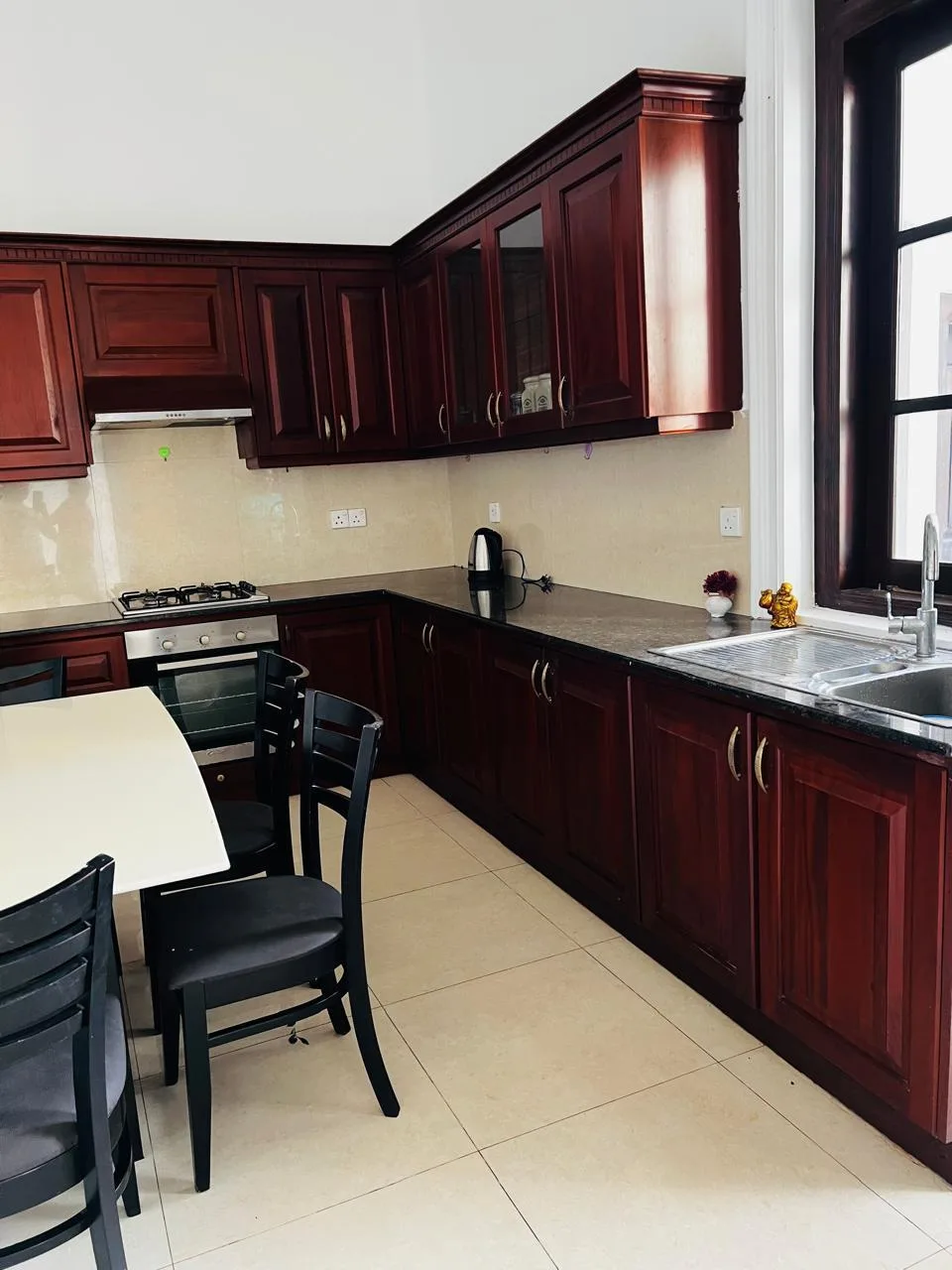 🏠 FULLY FURNISHED 4-BEDROOM LUXURY HOUSE FOR RENT – MADIWELA, KOTTE photo 5