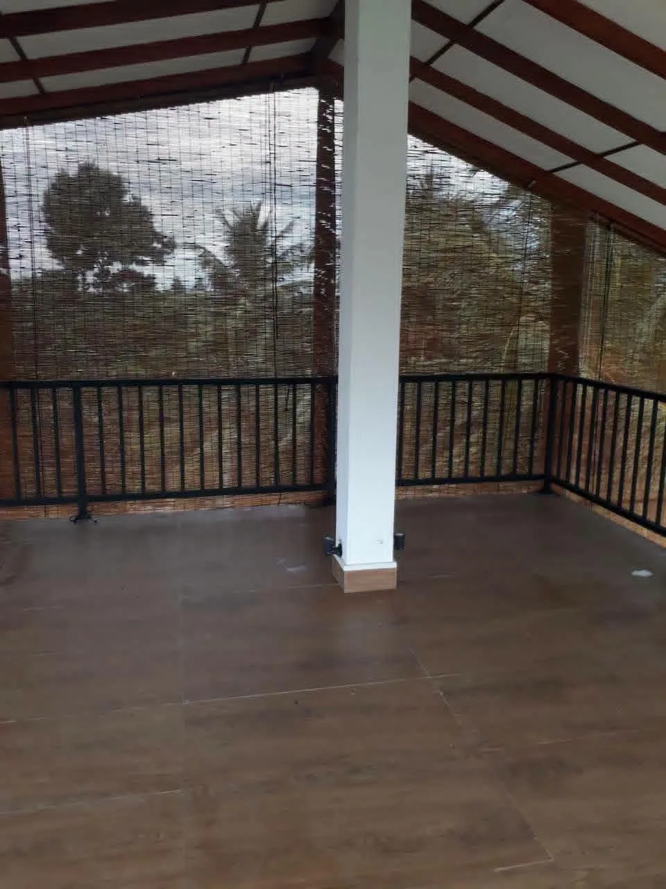 TWO-STOREY LUXURY HOUSE FOR RENT – KAHATHUDUWA | photo 2