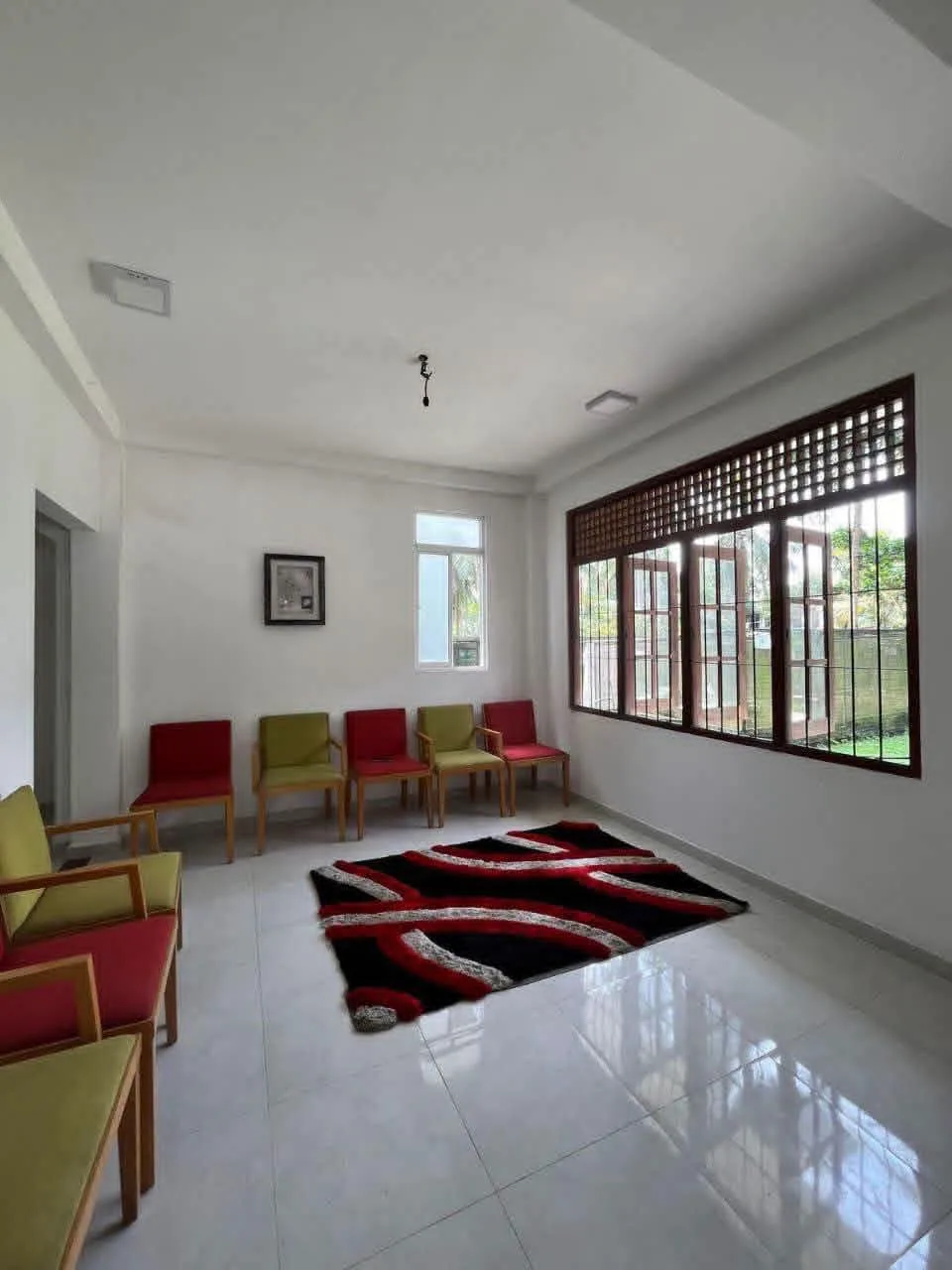TWO-STOREY LUXURY HOUSE FOR RENT – KAHATHUDUWA | photo 4