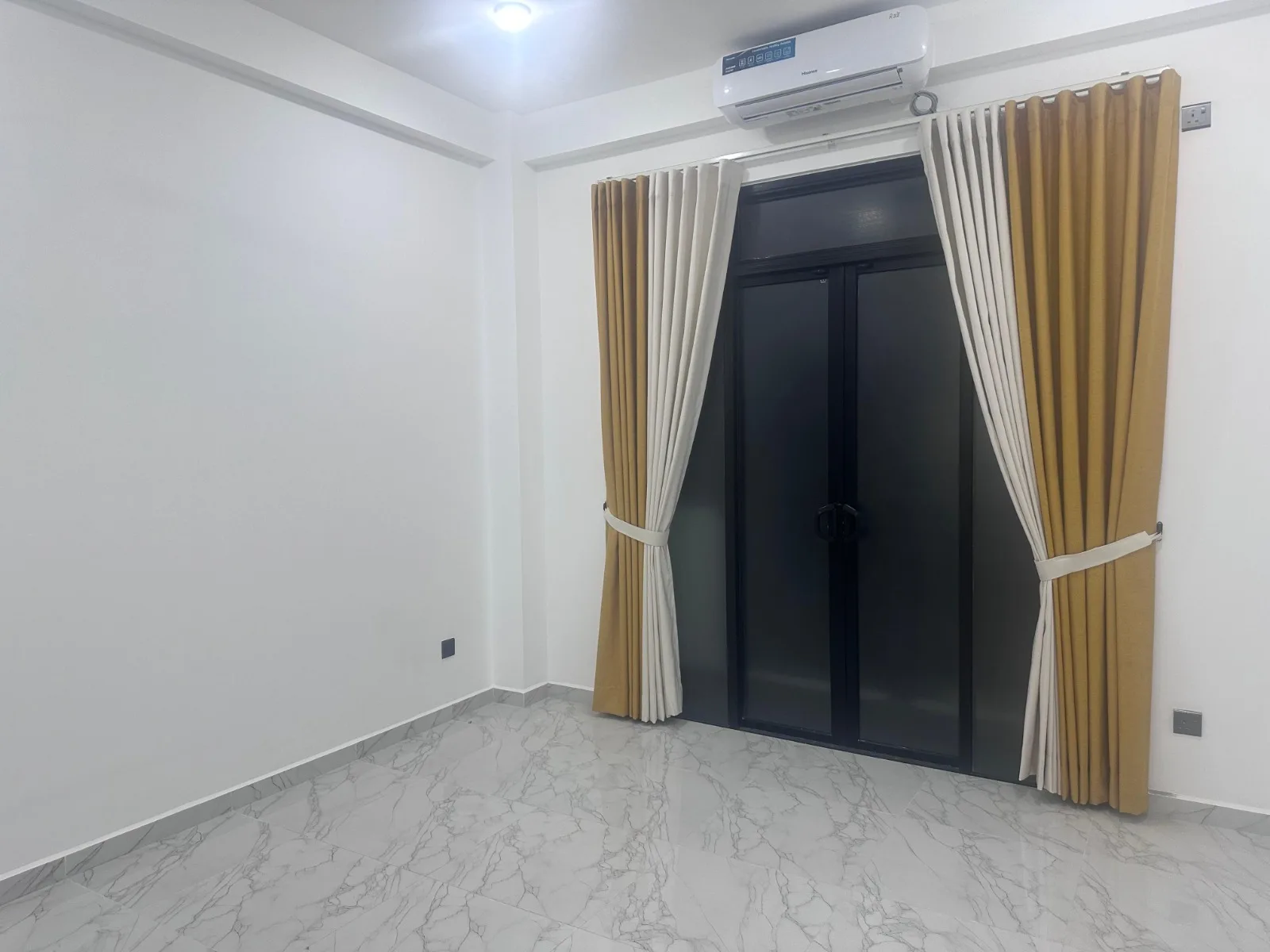 2 BEDROOM APARTMENT FOR RENT IN KALUBOWILA – LKR 175,000 photo 4