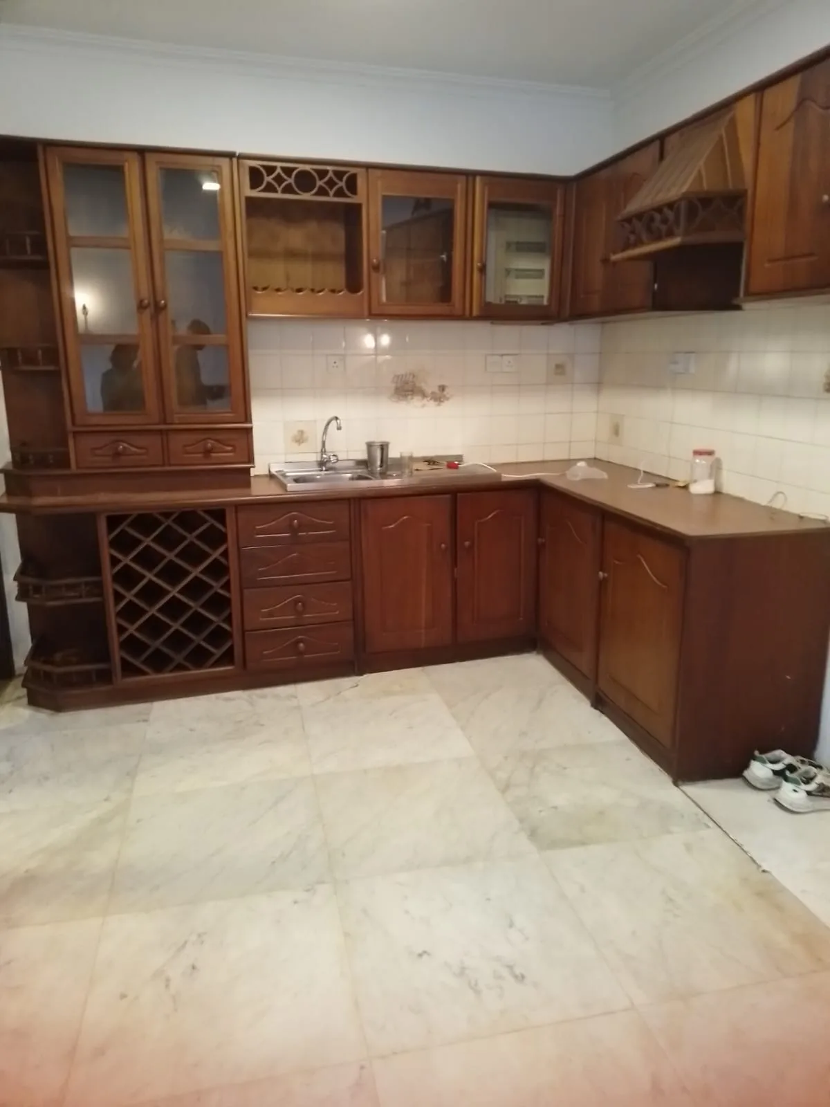 SPACIOUS HOUSE FOR RENT IN KOLLUPITIYA photo 9