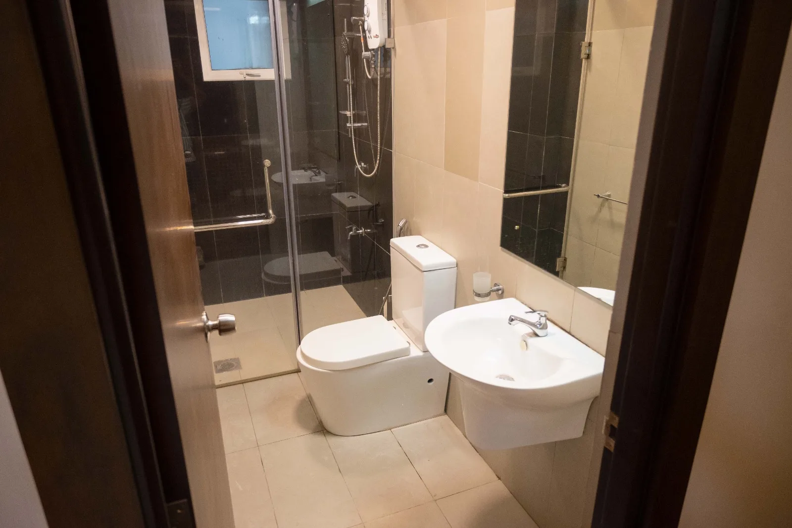 3 BEDROOM APARTMENT IN KOTTAWA photo 4