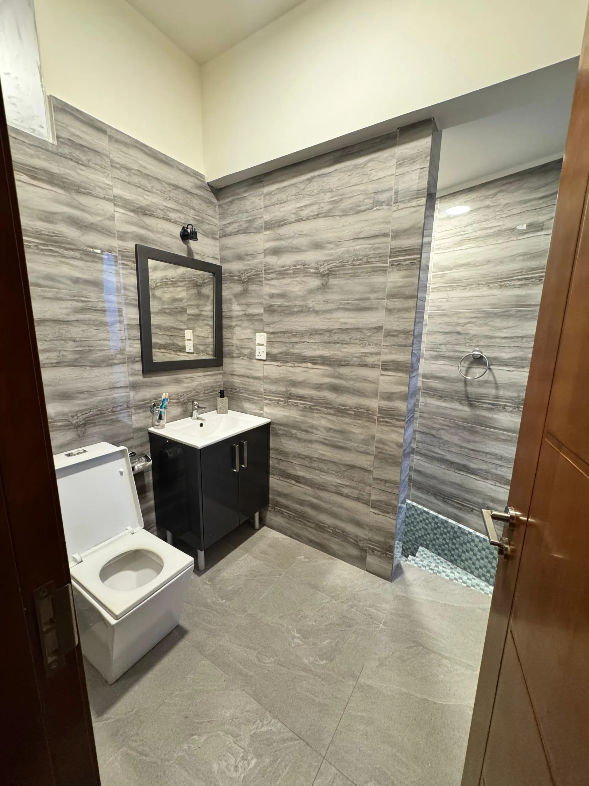 FULLY FURNISHED 3-BEDROOM APARTMENT FOR RENT – KOTTE | RA002 photo 8