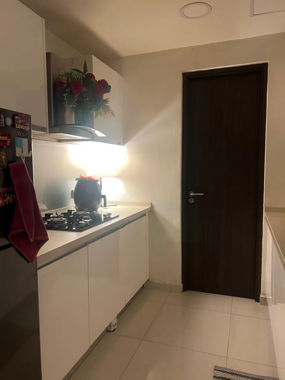 MODERN LUXURY 3-BEDROOM APARTMENT FOR RENT IN KOTTE – LKR 300,000/MONTH photo 11