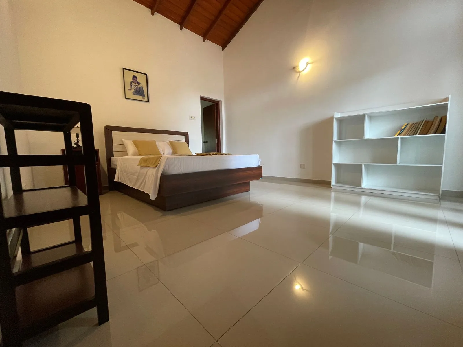 BEAUTIFUL LUXURY HOUSE FOR RENT - KOTTE