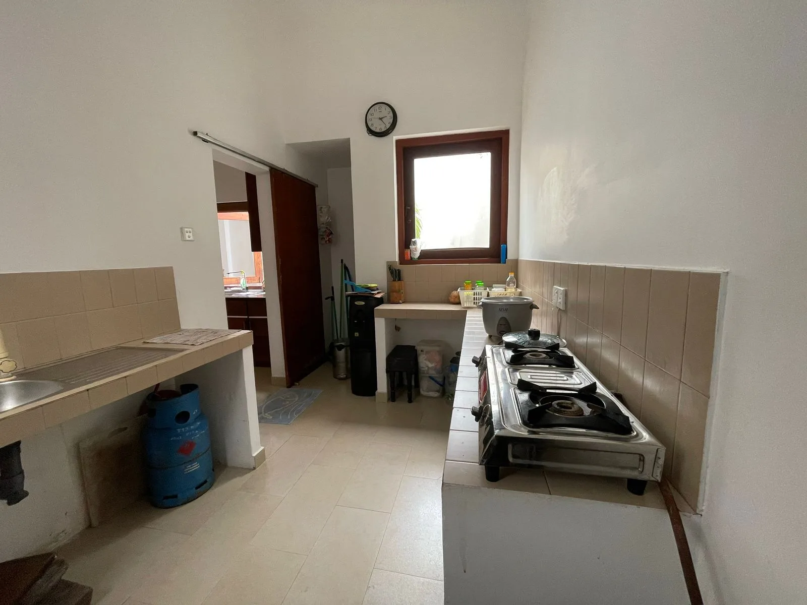 BEAUTIFUL LUXURY HOUSE FOR RENT - KOTTE photo 9