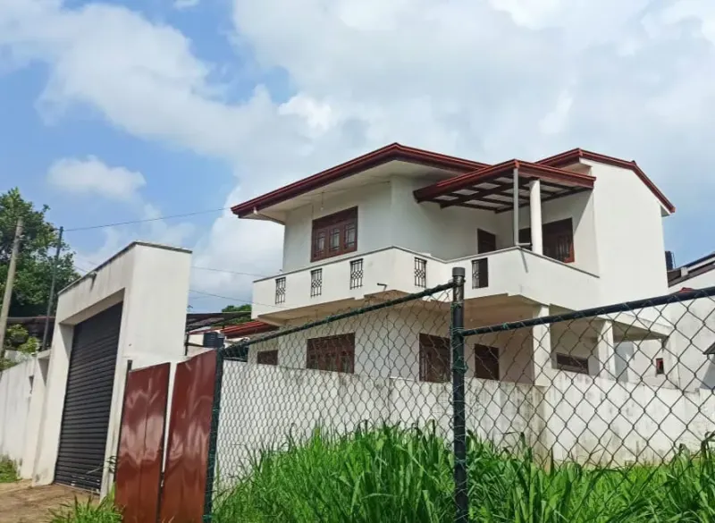 4 Bedroom House in Malabe in Malabe